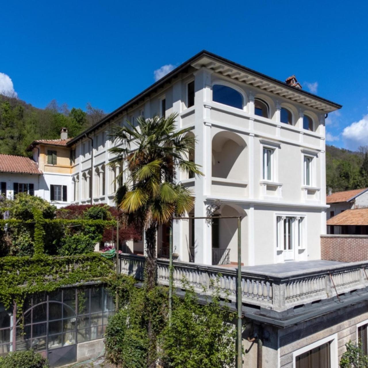 Villa Agnona Camere Borgosesia Bagian luar foto